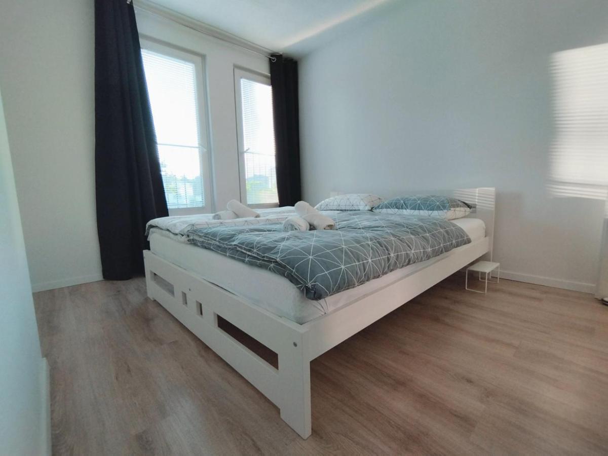 Apartment Sanya #3 Ljubljana Eksteriør billede